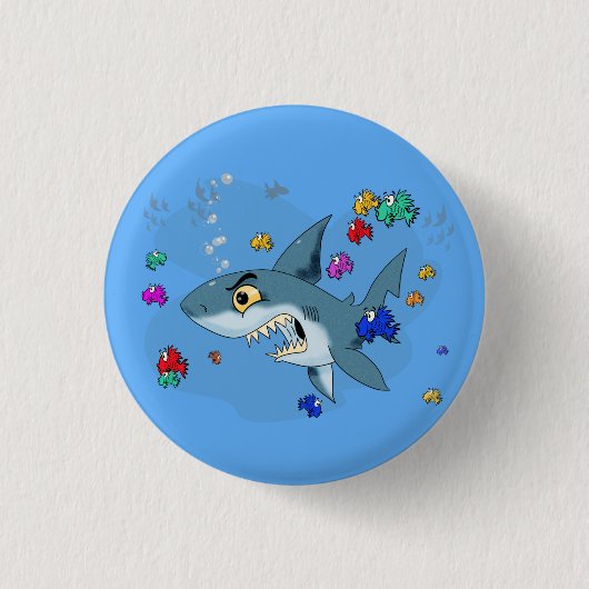 魚の間のサメ 缶バッジ (正面)