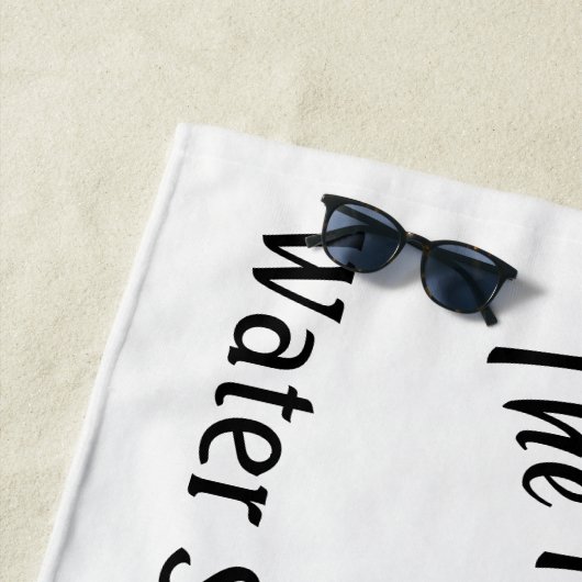 魚の〔占星術の〕十二宮図記号と記号 ビーチタオル (インサイチュ)