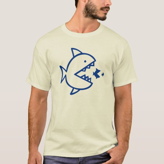 魚は魚の世界のTシャツを食べます Tシャツ (正面)