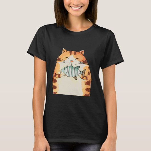 魚を抱きしめる笑顔の猫 楽しい Tシャツ (正面)