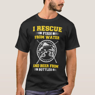 魚を水から、ビールを瓶から救出 Tシャツ
