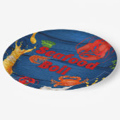 魚介類の煮沸とビールパーティー ペーパープレート (アングル)