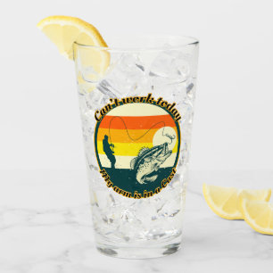 魚釣りおもしろいは今日は動けない腕がギプス中だ タンブラーグラス