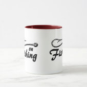 魚釣りのマグで引っ掛けられる マグカップ (中央)