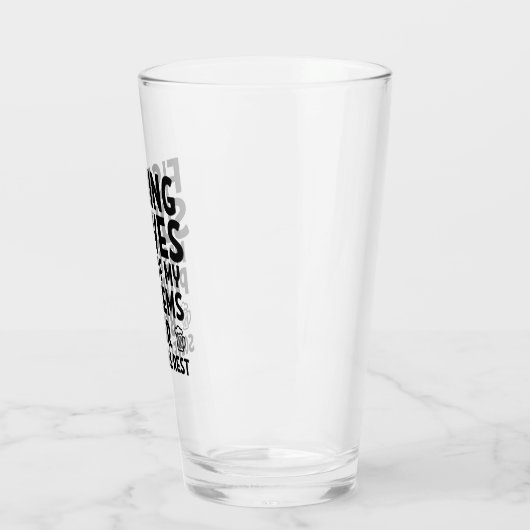 魚釣りは私の問題の大部分を解決する。 タンブラーグラス (左)