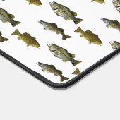 魚釣りをテーマにしたWalleye Bass Anglerメンズパターン デスクマット (コーナー)