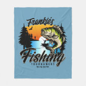 魚釣りパーソナライズされたトーナメントフィッシュアングラートマス フリースブランケット (正面)
