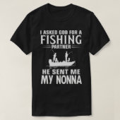 魚釣りパートナー私のNONNAを送った Tシャツ (デザイン正面)