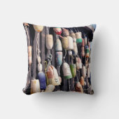 魚釣りブイズオン素朴建物 クッション (正面)