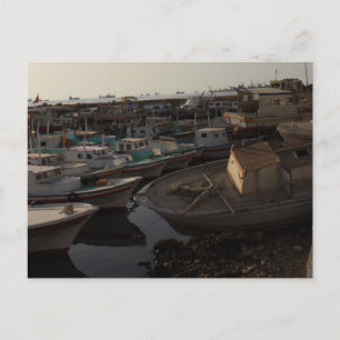 魚釣りボートで港 – Tartus,シリア ポストカード