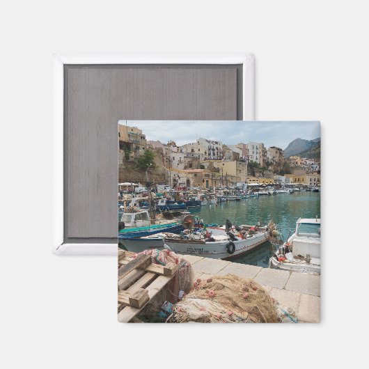 魚釣りボートはカステランマーレデルゴルフォ港にある マグネット (正面/裏面)