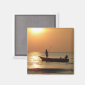 魚釣りボートアットサンセット マグネット (正面/裏面)