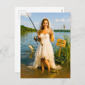 魚釣りロッド付き花嫁とフック付きレイクサイド シーズンポストカード (正面/裏面)
