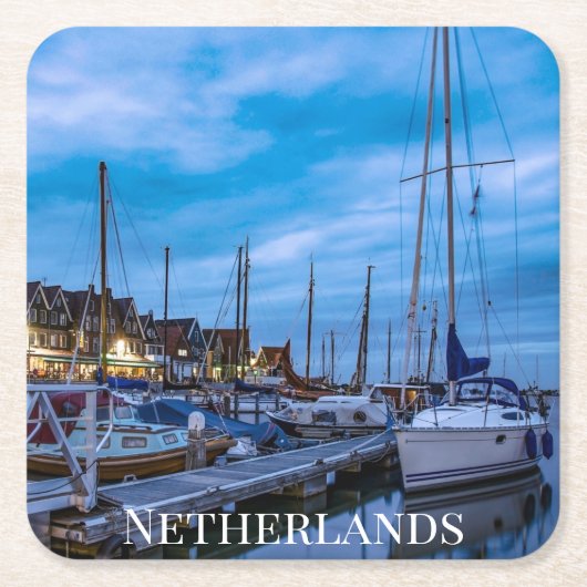 魚釣り伝統的の夜のシーン。 スクエアペーパーコースター (正面)