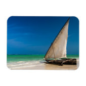 魚釣り伝統的ボートのビーチ マグネット (横)