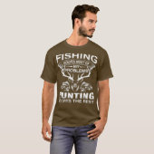 魚釣り狩りが好きなハンターに贈り物 Tシャツ (正面フル)