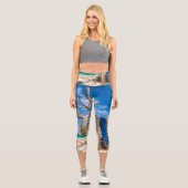 魚釣り網がビーチ上で乾燥 カプリレギンス (正面)