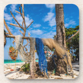 魚釣り網がビーチ上で乾燥 コースター (正面)