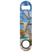 魚釣り網がビーチ上で乾燥 スピード栓抜き (裏面)