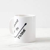 魚釣り-おもしろいのコーヒー・マグで引っ掛けられる コーヒーマグカップ (正面左)