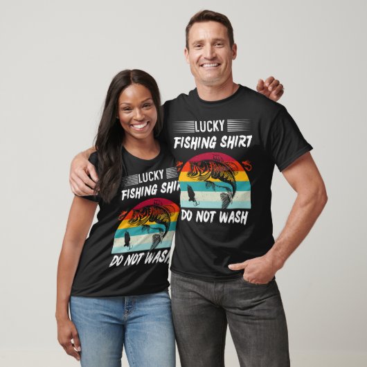 魚釣り、ラッキー魚釣りシャツウォッシュ Tシャツ (ユニセックス)