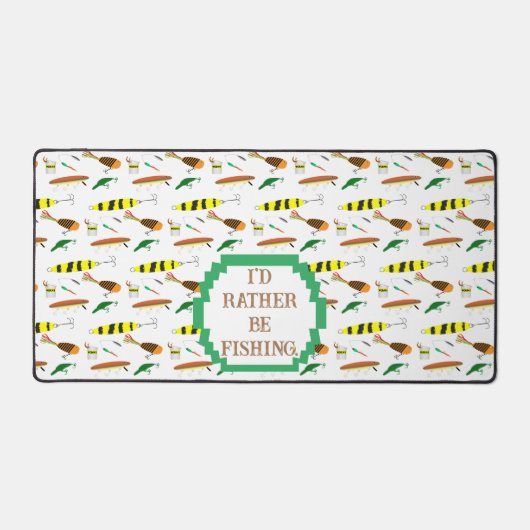 魚釣り・ルアーの「魚釣りになりたい」と語る デスクマット (正面)