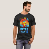 魚 私の水換えです Tシャツ (正面フル)