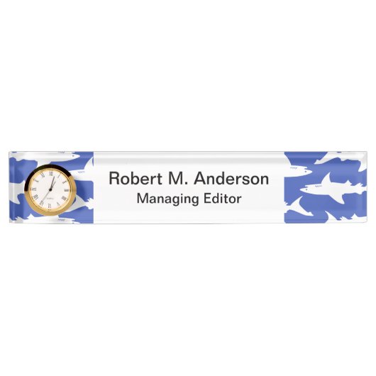 鮫おもしろいな青の学校および白い デスクネームプレート (正面)