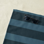 鮫の一流の男の子の青くストライプのな子供の海洋動物のシンプル ビーチタオル (インサイチュ)