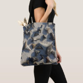 鮫の歯のビーチのトート トートバッグ (クローズアップ)