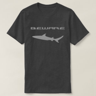 鮫のTシャツ Tシャツ