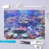 鮮やかでカラフルな熱帯魚のアクアリウム 薄葉紙 (クラフト)