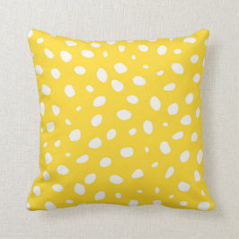 鮮やかで黄色くシックなソファのモダンなパターン07 クッション