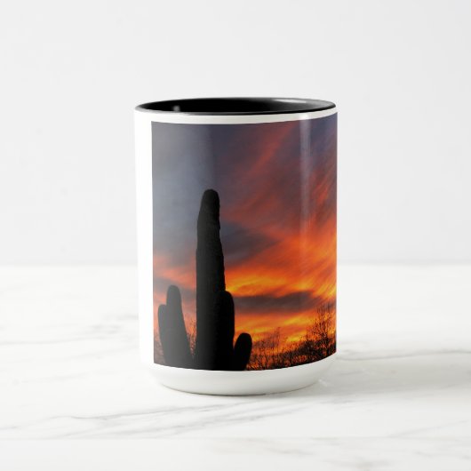 鮮やかなアリゾナのサンセットマグを持つサフアロのサボテン マグカップ (中央)