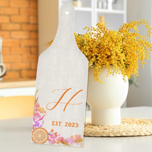 鮮やかなオレンジ色の果実フローラモノグラム設立 カッティングボード