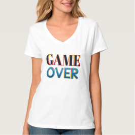 鮮やかなカラーの「Game Over」文字が前面にプリントされたホワイトのVネックTシャツ Tシャツ