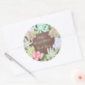 鮮やかなグリーンリースのブライダルシャワー ラウンドシール (封筒)