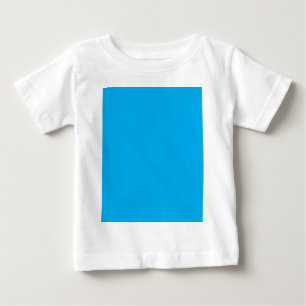 鮮やかなシアンブルーの背景   夏のミニマルスタイル ベビーTシャツ