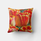 鮮やかなチューリップ クッション (裏面)