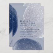 鮮やかなネイビーブルー & ペリウィンクルブルー きらきらモダン 招待状 (正面/裏面)