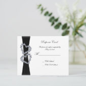 鮮やかなハート：ブラックリボンとダイヤモンドハート インビテーションポストカード (スタンド正面)