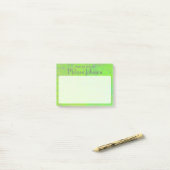 鮮やかなパーソナライズされた緑のマーリーアート ポストイット (デスク上)