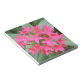 鮮やかなピンクの熱帯花メモ帳 ノートパッド (アングル)