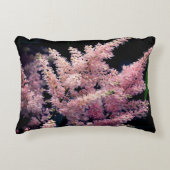 鮮やかなピンクの花が閉まる アクセントクッション (正面)