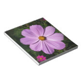 鮮やかなピンク色の花 ノートパッド (アングル)