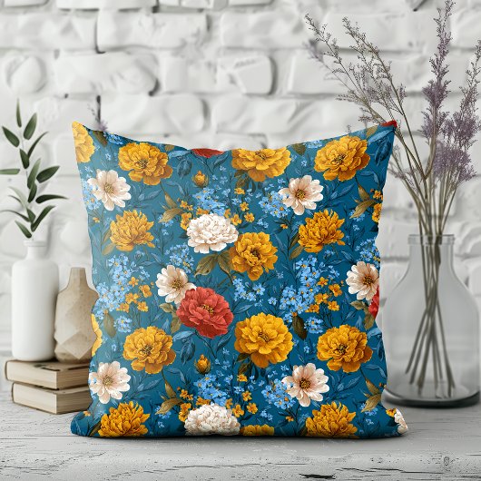 鮮やかなマクシマリストイエローとクリームオンブルーフローラ クッション