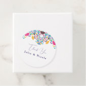 鮮やかなメキシコのフィエスタスタイルの虹のウェディング フェイバータグ (インサイチュ)