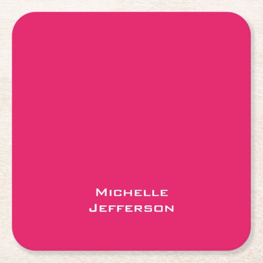 鮮やかなラズベリーのようなピンクがかった真っ赤なモダンでスタイリッシュなトレンディな色合い スクエアペーパーコースター (正面)