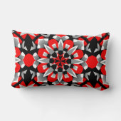 鮮やかな幾何学模様デザインと赤、黒 ランバークッション (裏面)