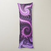 鮮やかな抽象芸術カッコいいピンクパープルフラクタルアートスパイラル ボディピロー (裏面 (縦))